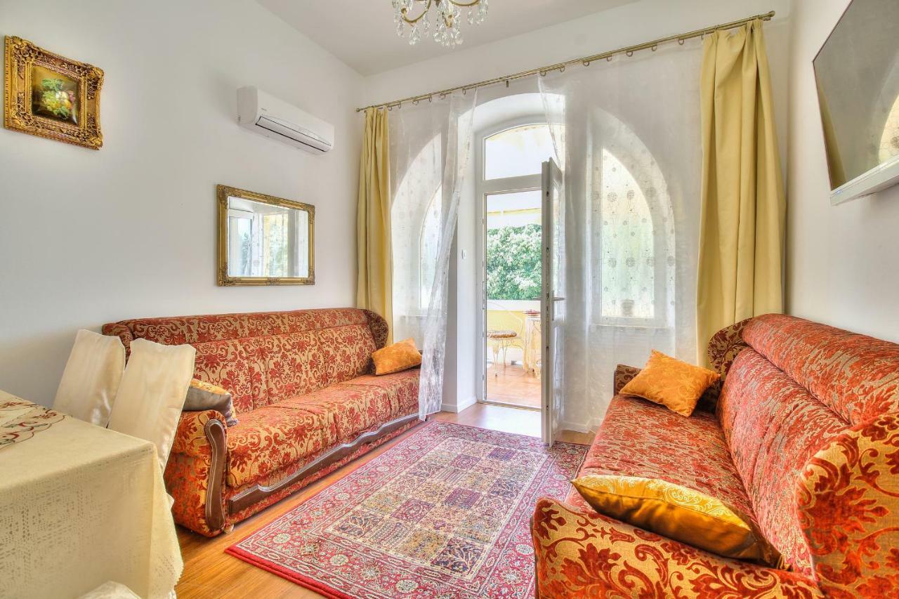 Boutique Apartman Villa Mediteran Poreč Exteriör bild